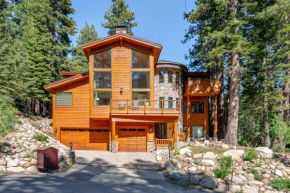 Do not miss your chance to vacation at this five bedroom 5 bath mountain home